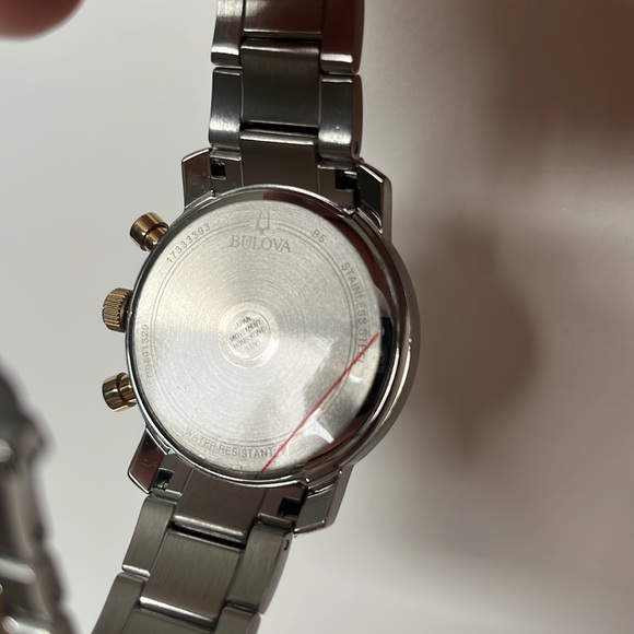Bulova - brand new, never worn. - Picture 4 of 5